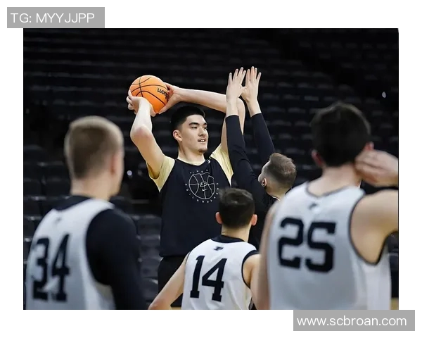 东契奇轰34+5+7+3仍无缘今日最佳！对不起，你碰到创纪录的小卡了